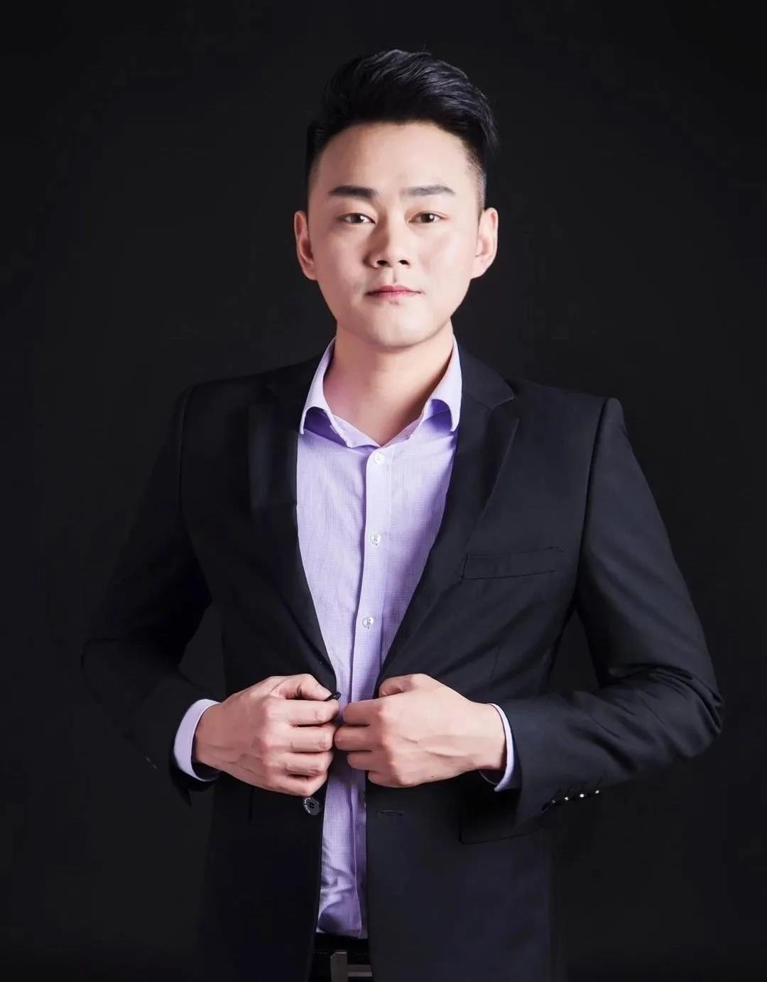 脂玫乐健康瘦身规划师:何祎 脂玫乐健康瘦身规划师:何祎