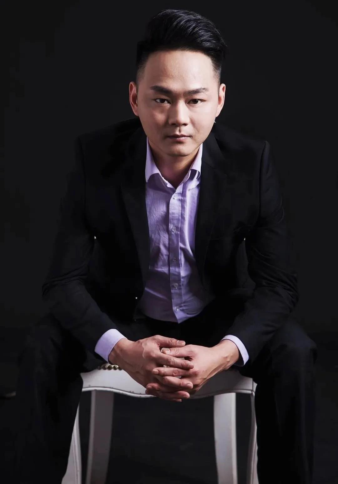 何祎:脂玫乐“兵哥哥”雷厉风行,助你健康瘦身! 何祎:脂玫乐“兵哥哥”雷厉风行,助你健康瘦身!